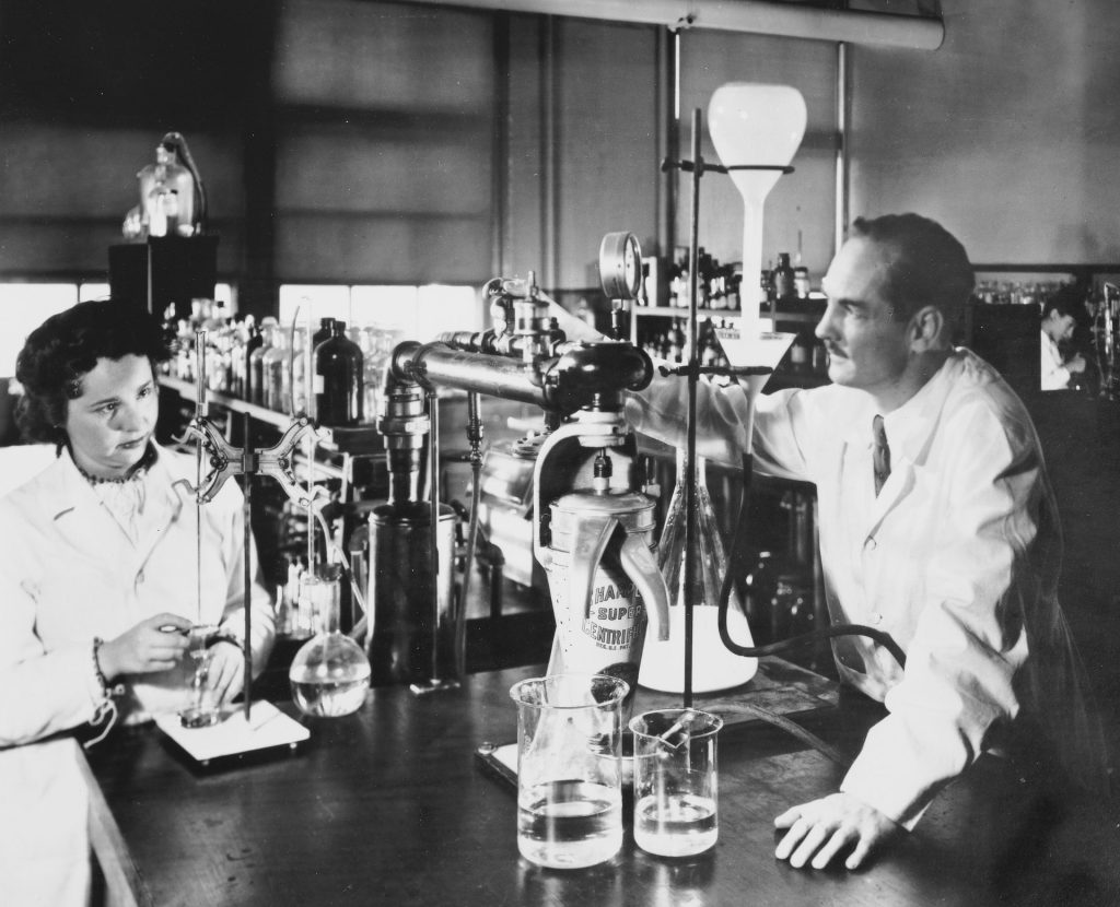 Gertrude Elion und George Hitchings, 1948