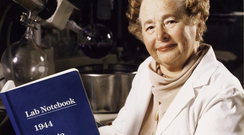 Gertrude Elion, 1983