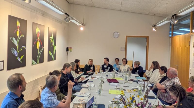 Diskussion im Seminarraum